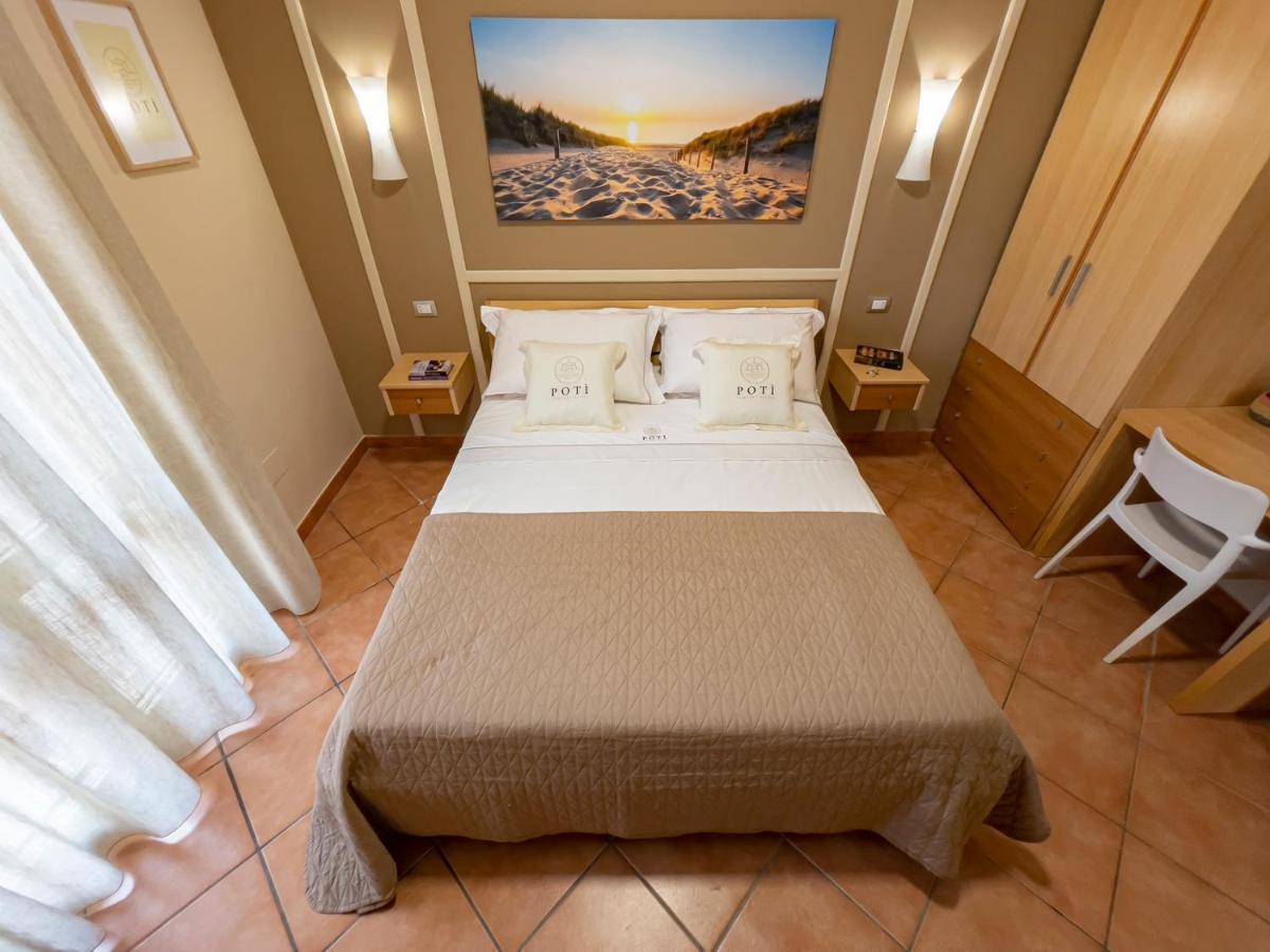 Poti Comfort Rooms - Guest House Con Angolo Cottura Porto Cesareo Exterior photo