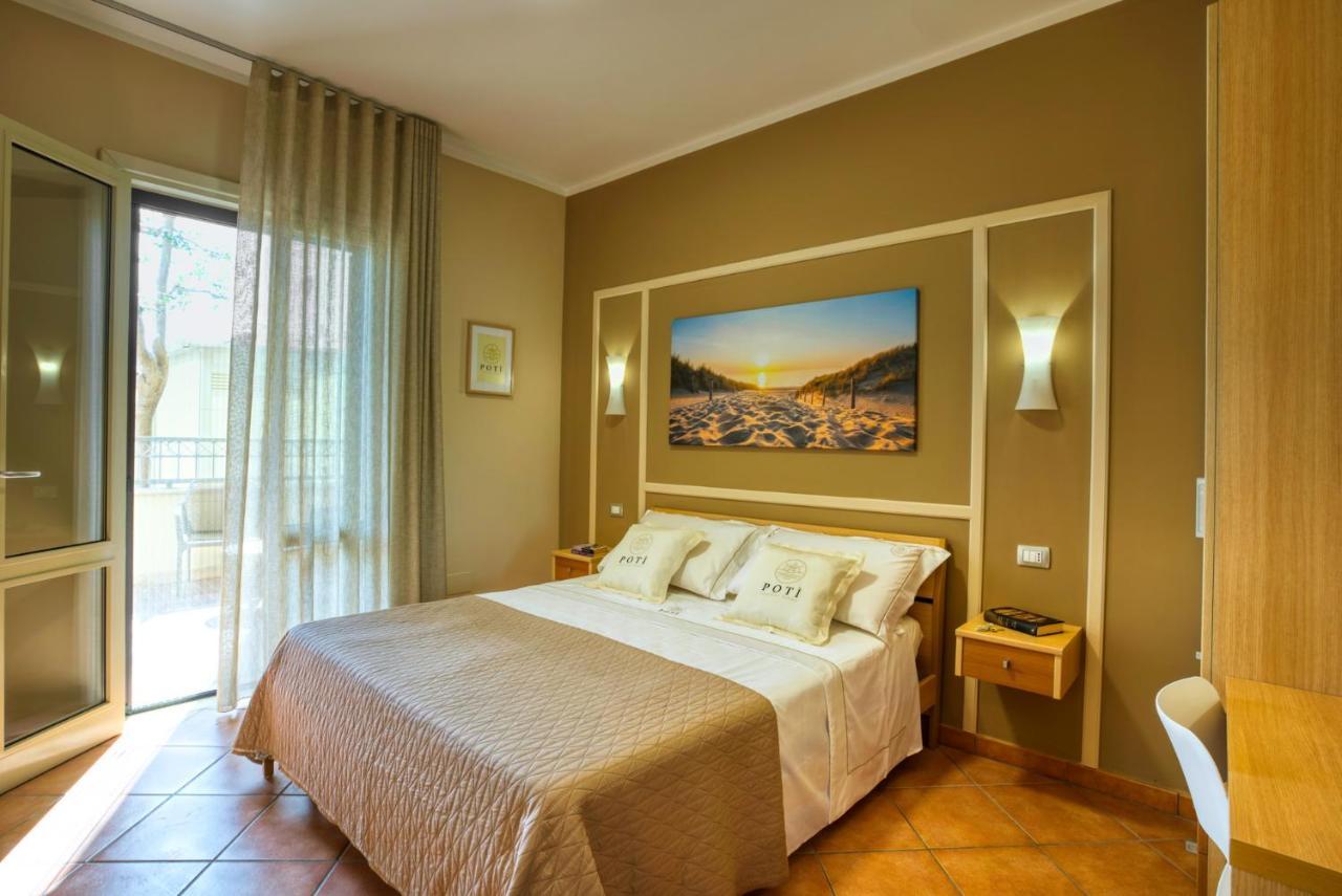 Poti Comfort Rooms - Guest House Con Angolo Cottura Porto Cesareo Exterior photo