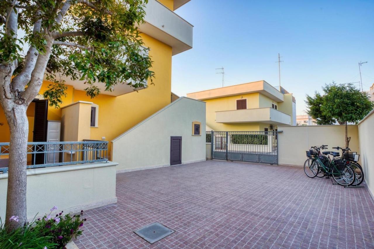 Poti Comfort Rooms - Guest House Con Angolo Cottura Porto Cesareo Exterior photo