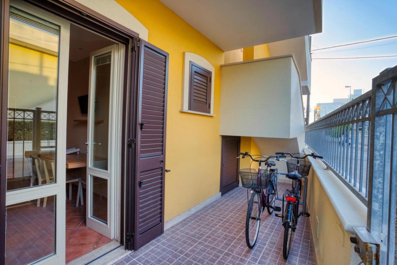 Poti Comfort Rooms - Guest House Con Cucina Porto Cesareo Exterior photo