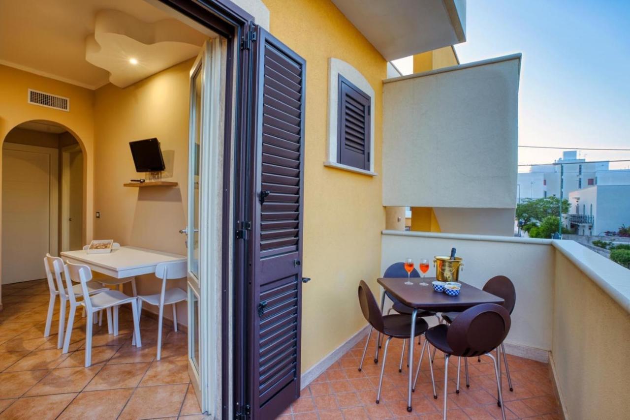Poti Comfort Rooms - Guest House Con Angolo Cottura Porto Cesareo Exterior photo